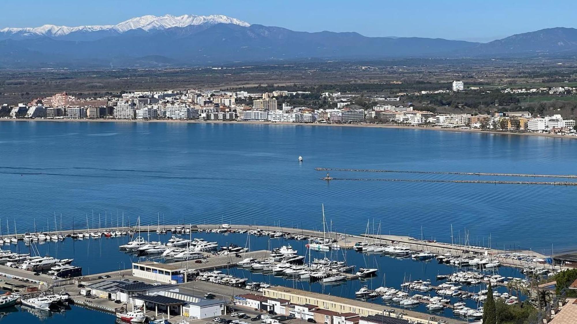 Ferienwohnung Precioso Piso Con Vistas Espectaculares Del Mar Av-50 Roses Exterior foto